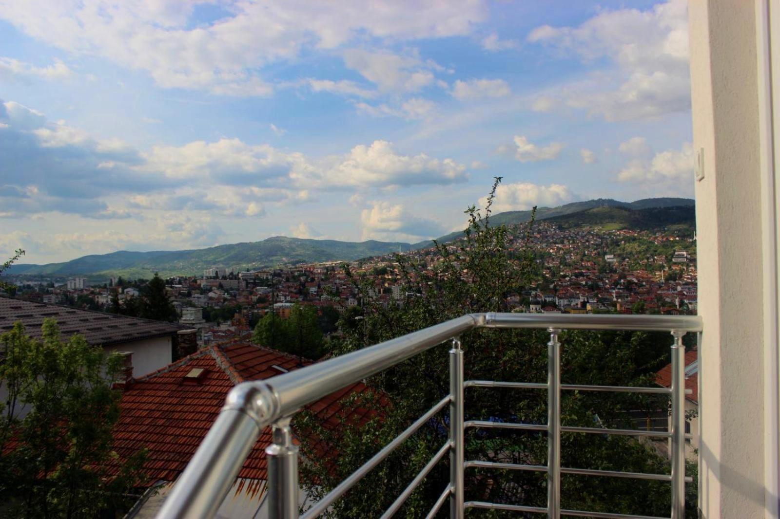 Вілла Vista Sarajevo Old Town Екстер'єр фото